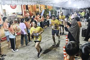 BIB: 
                            <button type="button" onclick="openModal(26304991)" class="btn btn-primary btn-sm float-right btn-popup" data-toggle="modal" data-target=".modal-high-quality">
                        <i class="fas fa-shopping-cart"></i> Add to Cart
                    </button>
                                            <button type="button" onclick="isThisMe(26304991, true)" class="btn btn-success btn-sm float-right btn-popup btn-isme hidden" data-toggle="tooltip" data-placement="bottom" title="นี่คือรูปของคุณใช่ไหม คลิกที่นี่เพื่อเอาเข้าอัลบั้ม">
                        <i class="fas fa-plus"></i> Add to album
                    </button>
                    <button type="button" onclick="isThisMe(26304991, false)" class="btn btn-warning btn-sm float-right btn-popup btn-isnotme hidden">
                        <i class="fas fa-ban"></i> Remove from album
                    </button>