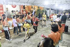 BIB: 
                            <button type="button" onclick="openModal(26305864)" class="btn btn-primary btn-sm float-right btn-popup" data-toggle="modal" data-target=".modal-high-quality">
                        <i class="fas fa-shopping-cart"></i> Add to Cart
                    </button>
                                            <button type="button" onclick="isThisMe(26305864, true)" class="btn btn-success btn-sm float-right btn-popup btn-isme hidden" data-toggle="tooltip" data-placement="bottom" title="นี่คือรูปของคุณใช่ไหม คลิกที่นี่เพื่อเอาเข้าอัลบั้ม">
                        <i class="fas fa-plus"></i> Add to album
                    </button>
                    <button type="button" onclick="isThisMe(26305864, false)" class="btn btn-warning btn-sm float-right btn-popup btn-isnotme hidden">
                        <i class="fas fa-ban"></i> Remove from album
                    </button>