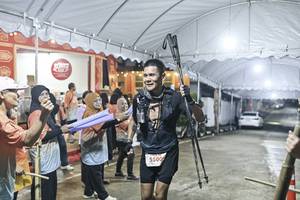 BIB: 
                            <button type="button" onclick="openModal(26304202)" class="btn btn-primary btn-sm float-right btn-popup" data-toggle="modal" data-target=".modal-high-quality">
                        <i class="fas fa-shopping-cart"></i> Add to Cart
                    </button>
                                            <button type="button" onclick="isThisMe(26304202, true)" class="btn btn-success btn-sm float-right btn-popup btn-isme hidden" data-toggle="tooltip" data-placement="bottom" title="นี่คือรูปของคุณใช่ไหม คลิกที่นี่เพื่อเอาเข้าอัลบั้ม">
                        <i class="fas fa-plus"></i> Add to album
                    </button>
                    <button type="button" onclick="isThisMe(26304202, false)" class="btn btn-warning btn-sm float-right btn-popup btn-isnotme hidden">
                        <i class="fas fa-ban"></i> Remove from album
                    </button>