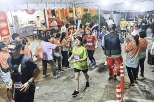 BIB: 
                            <button type="button" onclick="openModal(26305153)" class="btn btn-primary btn-sm float-right btn-popup" data-toggle="modal" data-target=".modal-high-quality">
                        <i class="fas fa-shopping-cart"></i> Add to Cart
                    </button>
                                            <button type="button" onclick="isThisMe(26305153, true)" class="btn btn-success btn-sm float-right btn-popup btn-isme hidden" data-toggle="tooltip" data-placement="bottom" title="นี่คือรูปของคุณใช่ไหม คลิกที่นี่เพื่อเอาเข้าอัลบั้ม">
                        <i class="fas fa-plus"></i> Add to album
                    </button>
                    <button type="button" onclick="isThisMe(26305153, false)" class="btn btn-warning btn-sm float-right btn-popup btn-isnotme hidden">
                        <i class="fas fa-ban"></i> Remove from album
                    </button>