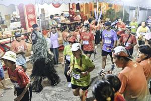 BIB: 
                            <button type="button" onclick="openModal(26305747)" class="btn btn-primary btn-sm float-right btn-popup" data-toggle="modal" data-target=".modal-high-quality">
                        <i class="fas fa-shopping-cart"></i> Add to Cart
                    </button>
                                            <button type="button" onclick="isThisMe(26305747, true)" class="btn btn-success btn-sm float-right btn-popup btn-isme hidden" data-toggle="tooltip" data-placement="bottom" title="นี่คือรูปของคุณใช่ไหม คลิกที่นี่เพื่อเอาเข้าอัลบั้ม">
                        <i class="fas fa-plus"></i> Add to album
                    </button>
                    <button type="button" onclick="isThisMe(26305747, false)" class="btn btn-warning btn-sm float-right btn-popup btn-isnotme hidden">
                        <i class="fas fa-ban"></i> Remove from album
                    </button>