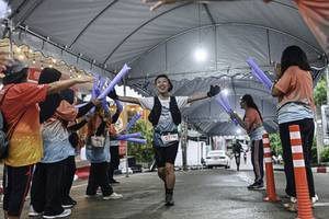 BIB: 
                            <button type="button" onclick="openModal(26304169)" class="btn btn-primary btn-sm float-right btn-popup" data-toggle="modal" data-target=".modal-high-quality">
                        <i class="fas fa-shopping-cart"></i> Add to Cart
                    </button>
                                            <button type="button" onclick="isThisMe(26304169, true)" class="btn btn-success btn-sm float-right btn-popup btn-isme hidden" data-toggle="tooltip" data-placement="bottom" title="นี่คือรูปของคุณใช่ไหม คลิกที่นี่เพื่อเอาเข้าอัลบั้ม">
                        <i class="fas fa-plus"></i> Add to album
                    </button>
                    <button type="button" onclick="isThisMe(26304169, false)" class="btn btn-warning btn-sm float-right btn-popup btn-isnotme hidden">
                        <i class="fas fa-ban"></i> Remove from album
                    </button>