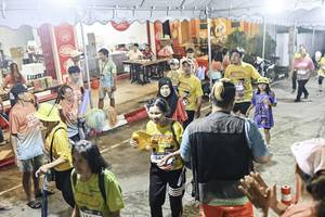 BIB: 
                            <button type="button" onclick="openModal(26306041)" class="btn btn-primary btn-sm float-right btn-popup" data-toggle="modal" data-target=".modal-high-quality">
                        <i class="fas fa-shopping-cart"></i> Add to Cart
                    </button>
                                            <button type="button" onclick="isThisMe(26306041, true)" class="btn btn-success btn-sm float-right btn-popup btn-isme hidden" data-toggle="tooltip" data-placement="bottom" title="นี่คือรูปของคุณใช่ไหม คลิกที่นี่เพื่อเอาเข้าอัลบั้ม">
                        <i class="fas fa-plus"></i> Add to album
                    </button>
                    <button type="button" onclick="isThisMe(26306041, false)" class="btn btn-warning btn-sm float-right btn-popup btn-isnotme hidden">
                        <i class="fas fa-ban"></i> Remove from album
                    </button>