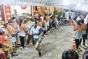 BIB: 
                            <button type="button" onclick="openModal(26304739)" class="btn btn-primary btn-sm float-right btn-popup" data-toggle="modal" data-target=".modal-high-quality">
                        <i class="fas fa-shopping-cart"></i> Add to Cart
                    </button>
                                            <button type="button" onclick="isThisMe(26304739, true)" class="btn btn-success btn-sm float-right btn-popup btn-isme hidden" data-toggle="tooltip" data-placement="bottom" title="นี่คือรูปของคุณใช่ไหม คลิกที่นี่เพื่อเอาเข้าอัลบั้ม">
                        <i class="fas fa-plus"></i> Add to album
                    </button>
                    <button type="button" onclick="isThisMe(26304739, false)" class="btn btn-warning btn-sm float-right btn-popup btn-isnotme hidden">
                        <i class="fas fa-ban"></i> Remove from album
                    </button>