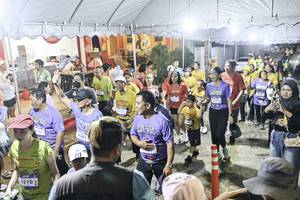 BIB: 
                            <button type="button" onclick="openModal(26306025)" class="btn btn-primary btn-sm float-right btn-popup" data-toggle="modal" data-target=".modal-high-quality">
                        <i class="fas fa-shopping-cart"></i> Add to Cart
                    </button>
                                            <button type="button" onclick="isThisMe(26306025, true)" class="btn btn-success btn-sm float-right btn-popup btn-isme hidden" data-toggle="tooltip" data-placement="bottom" title="นี่คือรูปของคุณใช่ไหม คลิกที่นี่เพื่อเอาเข้าอัลบั้ม">
                        <i class="fas fa-plus"></i> Add to album
                    </button>
                    <button type="button" onclick="isThisMe(26306025, false)" class="btn btn-warning btn-sm float-right btn-popup btn-isnotme hidden">
                        <i class="fas fa-ban"></i> Remove from album
                    </button>