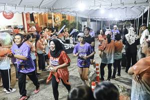 BIB: 
                            <button type="button" onclick="openModal(26305020)" class="btn btn-primary btn-sm float-right btn-popup" data-toggle="modal" data-target=".modal-high-quality">
                        <i class="fas fa-shopping-cart"></i> Add to Cart
                    </button>
                                            <button type="button" onclick="isThisMe(26305020, true)" class="btn btn-success btn-sm float-right btn-popup btn-isme hidden" data-toggle="tooltip" data-placement="bottom" title="นี่คือรูปของคุณใช่ไหม คลิกที่นี่เพื่อเอาเข้าอัลบั้ม">
                        <i class="fas fa-plus"></i> Add to album
                    </button>
                    <button type="button" onclick="isThisMe(26305020, false)" class="btn btn-warning btn-sm float-right btn-popup btn-isnotme hidden">
                        <i class="fas fa-ban"></i> Remove from album
                    </button>