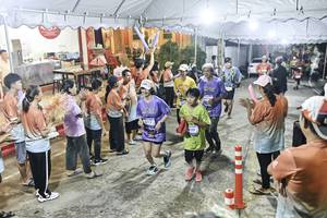 BIB: 
                            <button type="button" onclick="openModal(26305047)" class="btn btn-primary btn-sm float-right btn-popup" data-toggle="modal" data-target=".modal-high-quality">
                        <i class="fas fa-shopping-cart"></i> Add to Cart
                    </button>
                                            <button type="button" onclick="isThisMe(26305047, true)" class="btn btn-success btn-sm float-right btn-popup btn-isme hidden" data-toggle="tooltip" data-placement="bottom" title="นี่คือรูปของคุณใช่ไหม คลิกที่นี่เพื่อเอาเข้าอัลบั้ม">
                        <i class="fas fa-plus"></i> Add to album
                    </button>
                    <button type="button" onclick="isThisMe(26305047, false)" class="btn btn-warning btn-sm float-right btn-popup btn-isnotme hidden">
                        <i class="fas fa-ban"></i> Remove from album
                    </button>