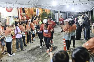 BIB: 
                            <button type="button" onclick="openModal(26304738)" class="btn btn-primary btn-sm float-right btn-popup" data-toggle="modal" data-target=".modal-high-quality">
                        <i class="fas fa-shopping-cart"></i> Add to Cart
                    </button>
                                            <button type="button" onclick="isThisMe(26304738, true)" class="btn btn-success btn-sm float-right btn-popup btn-isme hidden" data-toggle="tooltip" data-placement="bottom" title="นี่คือรูปของคุณใช่ไหม คลิกที่นี่เพื่อเอาเข้าอัลบั้ม">
                        <i class="fas fa-plus"></i> Add to album
                    </button>
                    <button type="button" onclick="isThisMe(26304738, false)" class="btn btn-warning btn-sm float-right btn-popup btn-isnotme hidden">
                        <i class="fas fa-ban"></i> Remove from album
                    </button>