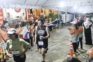 BIB: 
                            <button type="button" onclick="openModal(26304707)" class="btn btn-primary btn-sm float-right btn-popup" data-toggle="modal" data-target=".modal-high-quality">
                        <i class="fas fa-shopping-cart"></i> Add to Cart
                    </button>
                                            <button type="button" onclick="isThisMe(26304707, true)" class="btn btn-success btn-sm float-right btn-popup btn-isme hidden" data-toggle="tooltip" data-placement="bottom" title="นี่คือรูปของคุณใช่ไหม คลิกที่นี่เพื่อเอาเข้าอัลบั้ม">
                        <i class="fas fa-plus"></i> Add to album
                    </button>
                    <button type="button" onclick="isThisMe(26304707, false)" class="btn btn-warning btn-sm float-right btn-popup btn-isnotme hidden">
                        <i class="fas fa-ban"></i> Remove from album
                    </button>