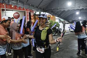 BIB: 
                            <button type="button" onclick="openModal(26304066)" class="btn btn-primary btn-sm float-right btn-popup" data-toggle="modal" data-target=".modal-high-quality">
                        <i class="fas fa-shopping-cart"></i> Add to Cart
                    </button>
                                            <button type="button" onclick="isThisMe(26304066, true)" class="btn btn-success btn-sm float-right btn-popup btn-isme hidden" data-toggle="tooltip" data-placement="bottom" title="นี่คือรูปของคุณใช่ไหม คลิกที่นี่เพื่อเอาเข้าอัลบั้ม">
                        <i class="fas fa-plus"></i> Add to album
                    </button>
                    <button type="button" onclick="isThisMe(26304066, false)" class="btn btn-warning btn-sm float-right btn-popup btn-isnotme hidden">
                        <i class="fas fa-ban"></i> Remove from album
                    </button>