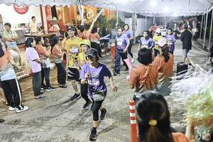 BIB: 
                            <button type="button" onclick="openModal(26305598)" class="btn btn-primary btn-sm float-right btn-popup" data-toggle="modal" data-target=".modal-high-quality">
                        <i class="fas fa-shopping-cart"></i> Add to Cart
                    </button>
                                            <button type="button" onclick="isThisMe(26305598, true)" class="btn btn-success btn-sm float-right btn-popup btn-isme hidden" data-toggle="tooltip" data-placement="bottom" title="นี่คือรูปของคุณใช่ไหม คลิกที่นี่เพื่อเอาเข้าอัลบั้ม">
                        <i class="fas fa-plus"></i> Add to album
                    </button>
                    <button type="button" onclick="isThisMe(26305598, false)" class="btn btn-warning btn-sm float-right btn-popup btn-isnotme hidden">
                        <i class="fas fa-ban"></i> Remove from album
                    </button>