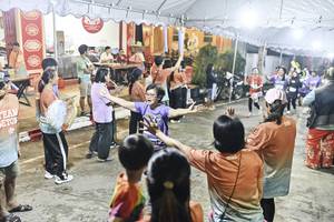 BIB: 
                            <button type="button" onclick="openModal(26305909)" class="btn btn-primary btn-sm float-right btn-popup" data-toggle="modal" data-target=".modal-high-quality">
                        <i class="fas fa-shopping-cart"></i> Add to Cart
                    </button>
                                            <button type="button" onclick="isThisMe(26305909, true)" class="btn btn-success btn-sm float-right btn-popup btn-isme hidden" data-toggle="tooltip" data-placement="bottom" title="นี่คือรูปของคุณใช่ไหม คลิกที่นี่เพื่อเอาเข้าอัลบั้ม">
                        <i class="fas fa-plus"></i> Add to album
                    </button>
                    <button type="button" onclick="isThisMe(26305909, false)" class="btn btn-warning btn-sm float-right btn-popup btn-isnotme hidden">
                        <i class="fas fa-ban"></i> Remove from album
                    </button>