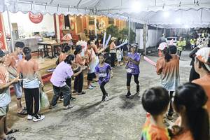 BIB: 
                            <button type="button" onclick="openModal(26304868)" class="btn btn-primary btn-sm float-right btn-popup" data-toggle="modal" data-target=".modal-high-quality">
                        <i class="fas fa-shopping-cart"></i> Add to Cart
                    </button>
                                            <button type="button" onclick="isThisMe(26304868, true)" class="btn btn-success btn-sm float-right btn-popup btn-isme hidden" data-toggle="tooltip" data-placement="bottom" title="นี่คือรูปของคุณใช่ไหม คลิกที่นี่เพื่อเอาเข้าอัลบั้ม">
                        <i class="fas fa-plus"></i> Add to album
                    </button>
                    <button type="button" onclick="isThisMe(26304868, false)" class="btn btn-warning btn-sm float-right btn-popup btn-isnotme hidden">
                        <i class="fas fa-ban"></i> Remove from album
                    </button>