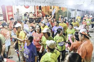 BIB: 
                            <button type="button" onclick="openModal(26305701)" class="btn btn-primary btn-sm float-right btn-popup" data-toggle="modal" data-target=".modal-high-quality">
                        <i class="fas fa-shopping-cart"></i> Add to Cart
                    </button>
                                            <button type="button" onclick="isThisMe(26305701, true)" class="btn btn-success btn-sm float-right btn-popup btn-isme hidden" data-toggle="tooltip" data-placement="bottom" title="นี่คือรูปของคุณใช่ไหม คลิกที่นี่เพื่อเอาเข้าอัลบั้ม">
                        <i class="fas fa-plus"></i> Add to album
                    </button>
                    <button type="button" onclick="isThisMe(26305701, false)" class="btn btn-warning btn-sm float-right btn-popup btn-isnotme hidden">
                        <i class="fas fa-ban"></i> Remove from album
                    </button>