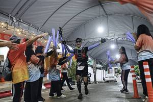 BIB: 
                            <button type="button" onclick="openModal(26304174)" class="btn btn-primary btn-sm float-right btn-popup" data-toggle="modal" data-target=".modal-high-quality">
                        <i class="fas fa-shopping-cart"></i> Add to Cart
                    </button>
                                            <button type="button" onclick="isThisMe(26304174, true)" class="btn btn-success btn-sm float-right btn-popup btn-isme hidden" data-toggle="tooltip" data-placement="bottom" title="นี่คือรูปของคุณใช่ไหม คลิกที่นี่เพื่อเอาเข้าอัลบั้ม">
                        <i class="fas fa-plus"></i> Add to album
                    </button>
                    <button type="button" onclick="isThisMe(26304174, false)" class="btn btn-warning btn-sm float-right btn-popup btn-isnotme hidden">
                        <i class="fas fa-ban"></i> Remove from album
                    </button>