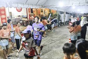 BIB: 
                            <button type="button" onclick="openModal(26304805)" class="btn btn-primary btn-sm float-right btn-popup" data-toggle="modal" data-target=".modal-high-quality">
                        <i class="fas fa-shopping-cart"></i> Add to Cart
                    </button>
                                            <button type="button" onclick="isThisMe(26304805, true)" class="btn btn-success btn-sm float-right btn-popup btn-isme hidden" data-toggle="tooltip" data-placement="bottom" title="นี่คือรูปของคุณใช่ไหม คลิกที่นี่เพื่อเอาเข้าอัลบั้ม">
                        <i class="fas fa-plus"></i> Add to album
                    </button>
                    <button type="button" onclick="isThisMe(26304805, false)" class="btn btn-warning btn-sm float-right btn-popup btn-isnotme hidden">
                        <i class="fas fa-ban"></i> Remove from album
                    </button>