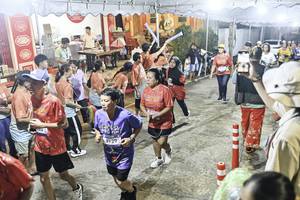 BIB: 
                            <button type="button" onclick="openModal(26305354)" class="btn btn-primary btn-sm float-right btn-popup" data-toggle="modal" data-target=".modal-high-quality">
                        <i class="fas fa-shopping-cart"></i> Add to Cart
                    </button>
                                            <button type="button" onclick="isThisMe(26305354, true)" class="btn btn-success btn-sm float-right btn-popup btn-isme hidden" data-toggle="tooltip" data-placement="bottom" title="นี่คือรูปของคุณใช่ไหม คลิกที่นี่เพื่อเอาเข้าอัลบั้ม">
                        <i class="fas fa-plus"></i> Add to album
                    </button>
                    <button type="button" onclick="isThisMe(26305354, false)" class="btn btn-warning btn-sm float-right btn-popup btn-isnotme hidden">
                        <i class="fas fa-ban"></i> Remove from album
                    </button>