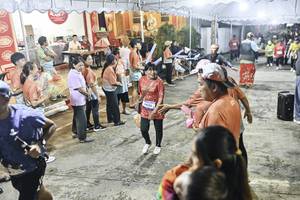 BIB: 
                            <button type="button" onclick="openModal(26305698)" class="btn btn-primary btn-sm float-right btn-popup" data-toggle="modal" data-target=".modal-high-quality">
                        <i class="fas fa-shopping-cart"></i> Add to Cart
                    </button>
                                            <button type="button" onclick="isThisMe(26305698, true)" class="btn btn-success btn-sm float-right btn-popup btn-isme hidden" data-toggle="tooltip" data-placement="bottom" title="นี่คือรูปของคุณใช่ไหม คลิกที่นี่เพื่อเอาเข้าอัลบั้ม">
                        <i class="fas fa-plus"></i> Add to album
                    </button>
                    <button type="button" onclick="isThisMe(26305698, false)" class="btn btn-warning btn-sm float-right btn-popup btn-isnotme hidden">
                        <i class="fas fa-ban"></i> Remove from album
                    </button>