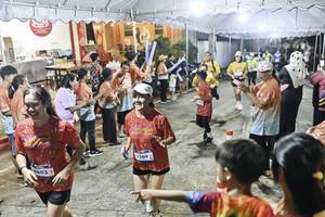 BIB: 
                            <button type="button" onclick="openModal(26304917)" class="btn btn-primary btn-sm float-right btn-popup" data-toggle="modal" data-target=".modal-high-quality">
                        <i class="fas fa-shopping-cart"></i> Add to Cart
                    </button>
                                            <button type="button" onclick="isThisMe(26304917, true)" class="btn btn-success btn-sm float-right btn-popup btn-isme hidden" data-toggle="tooltip" data-placement="bottom" title="นี่คือรูปของคุณใช่ไหม คลิกที่นี่เพื่อเอาเข้าอัลบั้ม">
                        <i class="fas fa-plus"></i> Add to album
                    </button>
                    <button type="button" onclick="isThisMe(26304917, false)" class="btn btn-warning btn-sm float-right btn-popup btn-isnotme hidden">
                        <i class="fas fa-ban"></i> Remove from album
                    </button>