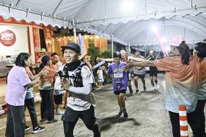 BIB: 
                            <button type="button" onclick="openModal(26304477)" class="btn btn-primary btn-sm float-right btn-popup" data-toggle="modal" data-target=".modal-high-quality">
                        <i class="fas fa-shopping-cart"></i> Add to Cart
                    </button>
                                            <button type="button" onclick="isThisMe(26304477, true)" class="btn btn-success btn-sm float-right btn-popup btn-isme hidden" data-toggle="tooltip" data-placement="bottom" title="นี่คือรูปของคุณใช่ไหม คลิกที่นี่เพื่อเอาเข้าอัลบั้ม">
                        <i class="fas fa-plus"></i> Add to album
                    </button>
                    <button type="button" onclick="isThisMe(26304477, false)" class="btn btn-warning btn-sm float-right btn-popup btn-isnotme hidden">
                        <i class="fas fa-ban"></i> Remove from album
                    </button>