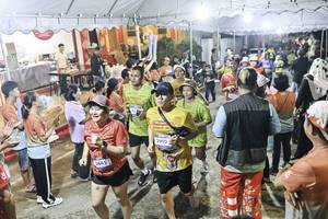 BIB: 
                            <button type="button" onclick="openModal(26305135)" class="btn btn-primary btn-sm float-right btn-popup" data-toggle="modal" data-target=".modal-high-quality">
                        <i class="fas fa-shopping-cart"></i> Add to Cart
                    </button>
                                            <button type="button" onclick="isThisMe(26305135, true)" class="btn btn-success btn-sm float-right btn-popup btn-isme hidden" data-toggle="tooltip" data-placement="bottom" title="นี่คือรูปของคุณใช่ไหม คลิกที่นี่เพื่อเอาเข้าอัลบั้ม">
                        <i class="fas fa-plus"></i> Add to album
                    </button>
                    <button type="button" onclick="isThisMe(26305135, false)" class="btn btn-warning btn-sm float-right btn-popup btn-isnotme hidden">
                        <i class="fas fa-ban"></i> Remove from album
                    </button>