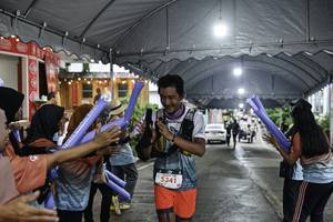 BIB: 
                            <button type="button" onclick="openModal(26304053)" class="btn btn-primary btn-sm float-right btn-popup" data-toggle="modal" data-target=".modal-high-quality">
                        <i class="fas fa-shopping-cart"></i> Add to Cart
                    </button>
                                            <button type="button" onclick="isThisMe(26304053, true)" class="btn btn-success btn-sm float-right btn-popup btn-isme hidden" data-toggle="tooltip" data-placement="bottom" title="นี่คือรูปของคุณใช่ไหม คลิกที่นี่เพื่อเอาเข้าอัลบั้ม">
                        <i class="fas fa-plus"></i> Add to album
                    </button>
                    <button type="button" onclick="isThisMe(26304053, false)" class="btn btn-warning btn-sm float-right btn-popup btn-isnotme hidden">
                        <i class="fas fa-ban"></i> Remove from album
                    </button>