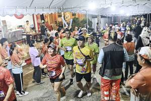 BIB: 
                            <button type="button" onclick="openModal(26305133)" class="btn btn-primary btn-sm float-right btn-popup" data-toggle="modal" data-target=".modal-high-quality">
                        <i class="fas fa-shopping-cart"></i> Add to Cart
                    </button>
                                            <button type="button" onclick="isThisMe(26305133, true)" class="btn btn-success btn-sm float-right btn-popup btn-isme hidden" data-toggle="tooltip" data-placement="bottom" title="นี่คือรูปของคุณใช่ไหม คลิกที่นี่เพื่อเอาเข้าอัลบั้ม">
                        <i class="fas fa-plus"></i> Add to album
                    </button>
                    <button type="button" onclick="isThisMe(26305133, false)" class="btn btn-warning btn-sm float-right btn-popup btn-isnotme hidden">
                        <i class="fas fa-ban"></i> Remove from album
                    </button>