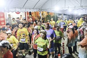 BIB: 
                            <button type="button" onclick="openModal(26305318)" class="btn btn-primary btn-sm float-right btn-popup" data-toggle="modal" data-target=".modal-high-quality">
                        <i class="fas fa-shopping-cart"></i> Add to Cart
                    </button>
                                            <button type="button" onclick="isThisMe(26305318, true)" class="btn btn-success btn-sm float-right btn-popup btn-isme hidden" data-toggle="tooltip" data-placement="bottom" title="นี่คือรูปของคุณใช่ไหม คลิกที่นี่เพื่อเอาเข้าอัลบั้ม">
                        <i class="fas fa-plus"></i> Add to album
                    </button>
                    <button type="button" onclick="isThisMe(26305318, false)" class="btn btn-warning btn-sm float-right btn-popup btn-isnotme hidden">
                        <i class="fas fa-ban"></i> Remove from album
                    </button>