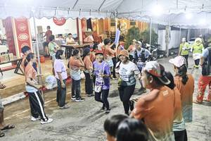 BIB: 
                            <button type="button" onclick="openModal(26305788)" class="btn btn-primary btn-sm float-right btn-popup" data-toggle="modal" data-target=".modal-high-quality">
                        <i class="fas fa-shopping-cart"></i> Add to Cart
                    </button>
                                            <button type="button" onclick="isThisMe(26305788, true)" class="btn btn-success btn-sm float-right btn-popup btn-isme hidden" data-toggle="tooltip" data-placement="bottom" title="นี่คือรูปของคุณใช่ไหม คลิกที่นี่เพื่อเอาเข้าอัลบั้ม">
                        <i class="fas fa-plus"></i> Add to album
                    </button>
                    <button type="button" onclick="isThisMe(26305788, false)" class="btn btn-warning btn-sm float-right btn-popup btn-isnotme hidden">
                        <i class="fas fa-ban"></i> Remove from album
                    </button>