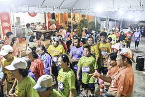 BIB: 
                            <button type="button" onclick="openModal(26305703)" class="btn btn-primary btn-sm float-right btn-popup" data-toggle="modal" data-target=".modal-high-quality">
                        <i class="fas fa-shopping-cart"></i> Add to Cart
                    </button>
                                            <button type="button" onclick="isThisMe(26305703, true)" class="btn btn-success btn-sm float-right btn-popup btn-isme hidden" data-toggle="tooltip" data-placement="bottom" title="นี่คือรูปของคุณใช่ไหม คลิกที่นี่เพื่อเอาเข้าอัลบั้ม">
                        <i class="fas fa-plus"></i> Add to album
                    </button>
                    <button type="button" onclick="isThisMe(26305703, false)" class="btn btn-warning btn-sm float-right btn-popup btn-isnotme hidden">
                        <i class="fas fa-ban"></i> Remove from album
                    </button>