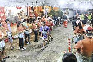 BIB: 
                            <button type="button" onclick="openModal(26305253)" class="btn btn-primary btn-sm float-right btn-popup" data-toggle="modal" data-target=".modal-high-quality">
                        <i class="fas fa-shopping-cart"></i> Add to Cart
                    </button>
                                            <button type="button" onclick="isThisMe(26305253, true)" class="btn btn-success btn-sm float-right btn-popup btn-isme hidden" data-toggle="tooltip" data-placement="bottom" title="นี่คือรูปของคุณใช่ไหม คลิกที่นี่เพื่อเอาเข้าอัลบั้ม">
                        <i class="fas fa-plus"></i> Add to album
                    </button>
                    <button type="button" onclick="isThisMe(26305253, false)" class="btn btn-warning btn-sm float-right btn-popup btn-isnotme hidden">
                        <i class="fas fa-ban"></i> Remove from album
                    </button>