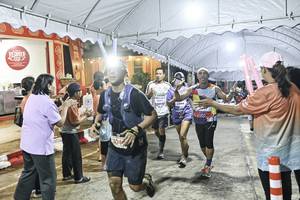 BIB: 
                            <button type="button" onclick="openModal(26304537)" class="btn btn-primary btn-sm float-right btn-popup" data-toggle="modal" data-target=".modal-high-quality">
                        <i class="fas fa-shopping-cart"></i> Add to Cart
                    </button>
                                            <button type="button" onclick="isThisMe(26304537, true)" class="btn btn-success btn-sm float-right btn-popup btn-isme hidden" data-toggle="tooltip" data-placement="bottom" title="นี่คือรูปของคุณใช่ไหม คลิกที่นี่เพื่อเอาเข้าอัลบั้ม">
                        <i class="fas fa-plus"></i> Add to album
                    </button>
                    <button type="button" onclick="isThisMe(26304537, false)" class="btn btn-warning btn-sm float-right btn-popup btn-isnotme hidden">
                        <i class="fas fa-ban"></i> Remove from album
                    </button>