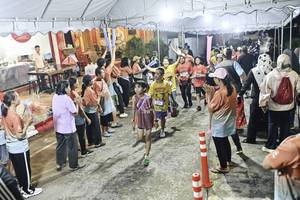 BIB: 
                            <button type="button" onclick="openModal(26305160)" class="btn btn-primary btn-sm float-right btn-popup" data-toggle="modal" data-target=".modal-high-quality">
                        <i class="fas fa-shopping-cart"></i> Add to Cart
                    </button>
                                            <button type="button" onclick="isThisMe(26305160, true)" class="btn btn-success btn-sm float-right btn-popup btn-isme hidden" data-toggle="tooltip" data-placement="bottom" title="นี่คือรูปของคุณใช่ไหม คลิกที่นี่เพื่อเอาเข้าอัลบั้ม">
                        <i class="fas fa-plus"></i> Add to album
                    </button>
                    <button type="button" onclick="isThisMe(26305160, false)" class="btn btn-warning btn-sm float-right btn-popup btn-isnotme hidden">
                        <i class="fas fa-ban"></i> Remove from album
                    </button>