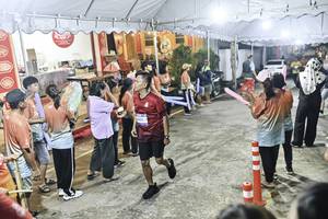 BIB: 
                            <button type="button" onclick="openModal(26304747)" class="btn btn-primary btn-sm float-right btn-popup" data-toggle="modal" data-target=".modal-high-quality">
                        <i class="fas fa-shopping-cart"></i> Add to Cart
                    </button>
                                            <button type="button" onclick="isThisMe(26304747, true)" class="btn btn-success btn-sm float-right btn-popup btn-isme hidden" data-toggle="tooltip" data-placement="bottom" title="นี่คือรูปของคุณใช่ไหม คลิกที่นี่เพื่อเอาเข้าอัลบั้ม">
                        <i class="fas fa-plus"></i> Add to album
                    </button>
                    <button type="button" onclick="isThisMe(26304747, false)" class="btn btn-warning btn-sm float-right btn-popup btn-isnotme hidden">
                        <i class="fas fa-ban"></i> Remove from album
                    </button>