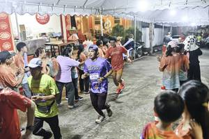 BIB: 
                            <button type="button" onclick="openModal(26304815)" class="btn btn-primary btn-sm float-right btn-popup" data-toggle="modal" data-target=".modal-high-quality">
                        <i class="fas fa-shopping-cart"></i> Add to Cart
                    </button>
                                            <button type="button" onclick="isThisMe(26304815, true)" class="btn btn-success btn-sm float-right btn-popup btn-isme hidden" data-toggle="tooltip" data-placement="bottom" title="นี่คือรูปของคุณใช่ไหม คลิกที่นี่เพื่อเอาเข้าอัลบั้ม">
                        <i class="fas fa-plus"></i> Add to album
                    </button>
                    <button type="button" onclick="isThisMe(26304815, false)" class="btn btn-warning btn-sm float-right btn-popup btn-isnotme hidden">
                        <i class="fas fa-ban"></i> Remove from album
                    </button>