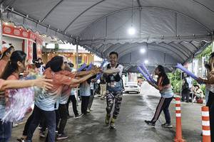 BIB: 
                            <button type="button" onclick="openModal(26304023)" class="btn btn-primary btn-sm float-right btn-popup" data-toggle="modal" data-target=".modal-high-quality">
                        <i class="fas fa-shopping-cart"></i> Add to Cart
                    </button>
                                            <button type="button" onclick="isThisMe(26304023, true)" class="btn btn-success btn-sm float-right btn-popup btn-isme hidden" data-toggle="tooltip" data-placement="bottom" title="นี่คือรูปของคุณใช่ไหม คลิกที่นี่เพื่อเอาเข้าอัลบั้ม">
                        <i class="fas fa-plus"></i> Add to album
                    </button>
                    <button type="button" onclick="isThisMe(26304023, false)" class="btn btn-warning btn-sm float-right btn-popup btn-isnotme hidden">
                        <i class="fas fa-ban"></i> Remove from album
                    </button>