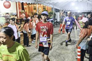 BIB: 
                            <button type="button" onclick="openModal(26304613)" class="btn btn-primary btn-sm float-right btn-popup" data-toggle="modal" data-target=".modal-high-quality">
                        <i class="fas fa-shopping-cart"></i> Add to Cart
                    </button>
                                            <button type="button" onclick="isThisMe(26304613, true)" class="btn btn-success btn-sm float-right btn-popup btn-isme hidden" data-toggle="tooltip" data-placement="bottom" title="นี่คือรูปของคุณใช่ไหม คลิกที่นี่เพื่อเอาเข้าอัลบั้ม">
                        <i class="fas fa-plus"></i> Add to album
                    </button>
                    <button type="button" onclick="isThisMe(26304613, false)" class="btn btn-warning btn-sm float-right btn-popup btn-isnotme hidden">
                        <i class="fas fa-ban"></i> Remove from album
                    </button>