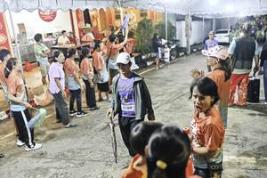 BIB: 
                            <button type="button" onclick="openModal(26305804)" class="btn btn-primary btn-sm float-right btn-popup" data-toggle="modal" data-target=".modal-high-quality">
                        <i class="fas fa-shopping-cart"></i> Add to Cart
                    </button>
                                            <button type="button" onclick="isThisMe(26305804, true)" class="btn btn-success btn-sm float-right btn-popup btn-isme hidden" data-toggle="tooltip" data-placement="bottom" title="นี่คือรูปของคุณใช่ไหม คลิกที่นี่เพื่อเอาเข้าอัลบั้ม">
                        <i class="fas fa-plus"></i> Add to album
                    </button>
                    <button type="button" onclick="isThisMe(26305804, false)" class="btn btn-warning btn-sm float-right btn-popup btn-isnotme hidden">
                        <i class="fas fa-ban"></i> Remove from album
                    </button>