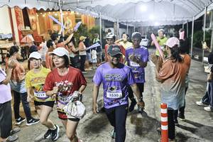 BIB: 
                            <button type="button" onclick="openModal(26304626)" class="btn btn-primary btn-sm float-right btn-popup" data-toggle="modal" data-target=".modal-high-quality">
                        <i class="fas fa-shopping-cart"></i> Add to Cart
                    </button>
                                            <button type="button" onclick="isThisMe(26304626, true)" class="btn btn-success btn-sm float-right btn-popup btn-isme hidden" data-toggle="tooltip" data-placement="bottom" title="นี่คือรูปของคุณใช่ไหม คลิกที่นี่เพื่อเอาเข้าอัลบั้ม">
                        <i class="fas fa-plus"></i> Add to album
                    </button>
                    <button type="button" onclick="isThisMe(26304626, false)" class="btn btn-warning btn-sm float-right btn-popup btn-isnotme hidden">
                        <i class="fas fa-ban"></i> Remove from album
                    </button>