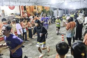 BIB: 
                            <button type="button" onclick="openModal(26304938)" class="btn btn-primary btn-sm float-right btn-popup" data-toggle="modal" data-target=".modal-high-quality">
                        <i class="fas fa-shopping-cart"></i> Add to Cart
                    </button>
                                            <button type="button" onclick="isThisMe(26304938, true)" class="btn btn-success btn-sm float-right btn-popup btn-isme hidden" data-toggle="tooltip" data-placement="bottom" title="นี่คือรูปของคุณใช่ไหม คลิกที่นี่เพื่อเอาเข้าอัลบั้ม">
                        <i class="fas fa-plus"></i> Add to album
                    </button>
                    <button type="button" onclick="isThisMe(26304938, false)" class="btn btn-warning btn-sm float-right btn-popup btn-isnotme hidden">
                        <i class="fas fa-ban"></i> Remove from album
                    </button>