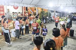 BIB: 
                            <button type="button" onclick="openModal(26305899)" class="btn btn-primary btn-sm float-right btn-popup" data-toggle="modal" data-target=".modal-high-quality">
                        <i class="fas fa-shopping-cart"></i> Add to Cart
                    </button>
                                            <button type="button" onclick="isThisMe(26305899, true)" class="btn btn-success btn-sm float-right btn-popup btn-isme hidden" data-toggle="tooltip" data-placement="bottom" title="นี่คือรูปของคุณใช่ไหม คลิกที่นี่เพื่อเอาเข้าอัลบั้ม">
                        <i class="fas fa-plus"></i> Add to album
                    </button>
                    <button type="button" onclick="isThisMe(26305899, false)" class="btn btn-warning btn-sm float-right btn-popup btn-isnotme hidden">
                        <i class="fas fa-ban"></i> Remove from album
                    </button>