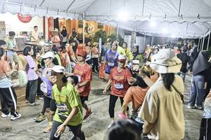 BIB: 
                            <button type="button" onclick="openModal(26305532)" class="btn btn-primary btn-sm float-right btn-popup" data-toggle="modal" data-target=".modal-high-quality">
                        <i class="fas fa-shopping-cart"></i> Add to Cart
                    </button>
                                            <button type="button" onclick="isThisMe(26305532, true)" class="btn btn-success btn-sm float-right btn-popup btn-isme hidden" data-toggle="tooltip" data-placement="bottom" title="นี่คือรูปของคุณใช่ไหม คลิกที่นี่เพื่อเอาเข้าอัลบั้ม">
                        <i class="fas fa-plus"></i> Add to album
                    </button>
                    <button type="button" onclick="isThisMe(26305532, false)" class="btn btn-warning btn-sm float-right btn-popup btn-isnotme hidden">
                        <i class="fas fa-ban"></i> Remove from album
                    </button>