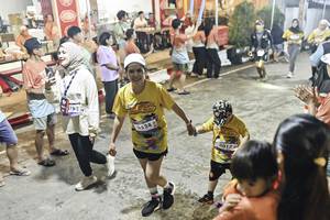 BIB: 
                            <button type="button" onclick="openModal(26305989)" class="btn btn-primary btn-sm float-right btn-popup" data-toggle="modal" data-target=".modal-high-quality">
                        <i class="fas fa-shopping-cart"></i> Add to Cart
                    </button>
                                            <button type="button" onclick="isThisMe(26305989, true)" class="btn btn-success btn-sm float-right btn-popup btn-isme hidden" data-toggle="tooltip" data-placement="bottom" title="นี่คือรูปของคุณใช่ไหม คลิกที่นี่เพื่อเอาเข้าอัลบั้ม">
                        <i class="fas fa-plus"></i> Add to album
                    </button>
                    <button type="button" onclick="isThisMe(26305989, false)" class="btn btn-warning btn-sm float-right btn-popup btn-isnotme hidden">
                        <i class="fas fa-ban"></i> Remove from album
                    </button>