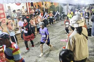 BIB: 
                            <button type="button" onclick="openModal(26305497)" class="btn btn-primary btn-sm float-right btn-popup" data-toggle="modal" data-target=".modal-high-quality">
                        <i class="fas fa-shopping-cart"></i> Add to Cart
                    </button>
                                            <button type="button" onclick="isThisMe(26305497, true)" class="btn btn-success btn-sm float-right btn-popup btn-isme hidden" data-toggle="tooltip" data-placement="bottom" title="นี่คือรูปของคุณใช่ไหม คลิกที่นี่เพื่อเอาเข้าอัลบั้ม">
                        <i class="fas fa-plus"></i> Add to album
                    </button>
                    <button type="button" onclick="isThisMe(26305497, false)" class="btn btn-warning btn-sm float-right btn-popup btn-isnotme hidden">
                        <i class="fas fa-ban"></i> Remove from album
                    </button>