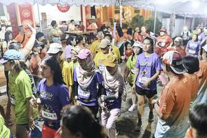 BIB: 
                            <button type="button" onclick="openModal(26305631)" class="btn btn-primary btn-sm float-right btn-popup" data-toggle="modal" data-target=".modal-high-quality">
                        <i class="fas fa-shopping-cart"></i> Add to Cart
                    </button>
                                            <button type="button" onclick="isThisMe(26305631, true)" class="btn btn-success btn-sm float-right btn-popup btn-isme hidden" data-toggle="tooltip" data-placement="bottom" title="นี่คือรูปของคุณใช่ไหม คลิกที่นี่เพื่อเอาเข้าอัลบั้ม">
                        <i class="fas fa-plus"></i> Add to album
                    </button>
                    <button type="button" onclick="isThisMe(26305631, false)" class="btn btn-warning btn-sm float-right btn-popup btn-isnotme hidden">
                        <i class="fas fa-ban"></i> Remove from album
                    </button>