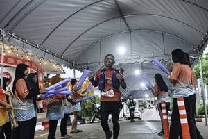 BIB: 
                            <button type="button" onclick="openModal(26304151)" class="btn btn-primary btn-sm float-right btn-popup" data-toggle="modal" data-target=".modal-high-quality">
                        <i class="fas fa-shopping-cart"></i> Add to Cart
                    </button>
                                            <button type="button" onclick="isThisMe(26304151, true)" class="btn btn-success btn-sm float-right btn-popup btn-isme hidden" data-toggle="tooltip" data-placement="bottom" title="นี่คือรูปของคุณใช่ไหม คลิกที่นี่เพื่อเอาเข้าอัลบั้ม">
                        <i class="fas fa-plus"></i> Add to album
                    </button>
                    <button type="button" onclick="isThisMe(26304151, false)" class="btn btn-warning btn-sm float-right btn-popup btn-isnotme hidden">
                        <i class="fas fa-ban"></i> Remove from album
                    </button>