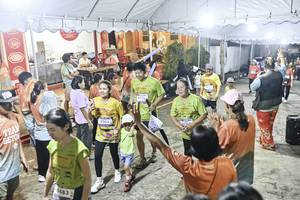 BIB: 
                            <button type="button" onclick="openModal(26305944)" class="btn btn-primary btn-sm float-right btn-popup" data-toggle="modal" data-target=".modal-high-quality">
                        <i class="fas fa-shopping-cart"></i> Add to Cart
                    </button>
                                            <button type="button" onclick="isThisMe(26305944, true)" class="btn btn-success btn-sm float-right btn-popup btn-isme hidden" data-toggle="tooltip" data-placement="bottom" title="นี่คือรูปของคุณใช่ไหม คลิกที่นี่เพื่อเอาเข้าอัลบั้ม">
                        <i class="fas fa-plus"></i> Add to album
                    </button>
                    <button type="button" onclick="isThisMe(26305944, false)" class="btn btn-warning btn-sm float-right btn-popup btn-isnotme hidden">
                        <i class="fas fa-ban"></i> Remove from album
                    </button>