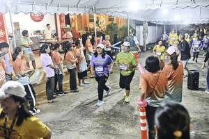 BIB: 
                            <button type="button" onclick="openModal(26305593)" class="btn btn-primary btn-sm float-right btn-popup" data-toggle="modal" data-target=".modal-high-quality">
                        <i class="fas fa-shopping-cart"></i> Add to Cart
                    </button>
                                            <button type="button" onclick="isThisMe(26305593, true)" class="btn btn-success btn-sm float-right btn-popup btn-isme hidden" data-toggle="tooltip" data-placement="bottom" title="นี่คือรูปของคุณใช่ไหม คลิกที่นี่เพื่อเอาเข้าอัลบั้ม">
                        <i class="fas fa-plus"></i> Add to album
                    </button>
                    <button type="button" onclick="isThisMe(26305593, false)" class="btn btn-warning btn-sm float-right btn-popup btn-isnotme hidden">
                        <i class="fas fa-ban"></i> Remove from album
                    </button>