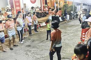 BIB: 
                            <button type="button" onclick="openModal(26305986)" class="btn btn-primary btn-sm float-right btn-popup" data-toggle="modal" data-target=".modal-high-quality">
                        <i class="fas fa-shopping-cart"></i> Add to Cart
                    </button>
                                            <button type="button" onclick="isThisMe(26305986, true)" class="btn btn-success btn-sm float-right btn-popup btn-isme hidden" data-toggle="tooltip" data-placement="bottom" title="นี่คือรูปของคุณใช่ไหม คลิกที่นี่เพื่อเอาเข้าอัลบั้ม">
                        <i class="fas fa-plus"></i> Add to album
                    </button>
                    <button type="button" onclick="isThisMe(26305986, false)" class="btn btn-warning btn-sm float-right btn-popup btn-isnotme hidden">
                        <i class="fas fa-ban"></i> Remove from album
                    </button>