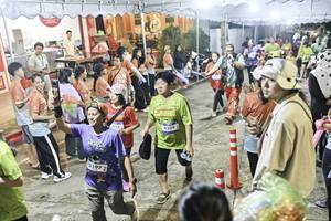 BIB: 
                            <button type="button" onclick="openModal(26305433)" class="btn btn-primary btn-sm float-right btn-popup" data-toggle="modal" data-target=".modal-high-quality">
                        <i class="fas fa-shopping-cart"></i> Add to Cart
                    </button>
                                            <button type="button" onclick="isThisMe(26305433, true)" class="btn btn-success btn-sm float-right btn-popup btn-isme hidden" data-toggle="tooltip" data-placement="bottom" title="นี่คือรูปของคุณใช่ไหม คลิกที่นี่เพื่อเอาเข้าอัลบั้ม">
                        <i class="fas fa-plus"></i> Add to album
                    </button>
                    <button type="button" onclick="isThisMe(26305433, false)" class="btn btn-warning btn-sm float-right btn-popup btn-isnotme hidden">
                        <i class="fas fa-ban"></i> Remove from album
                    </button>